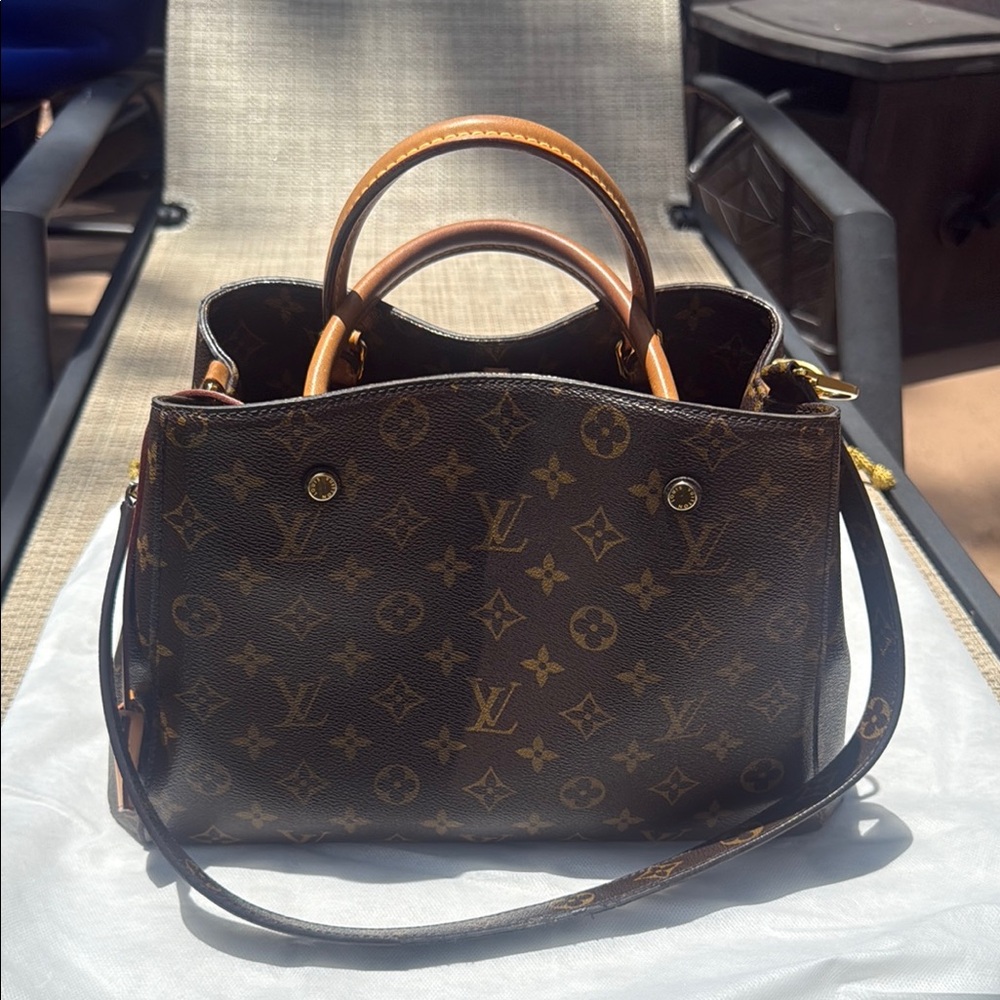 Louis Vuitton Monogram Brown Handbag Montaigne MM